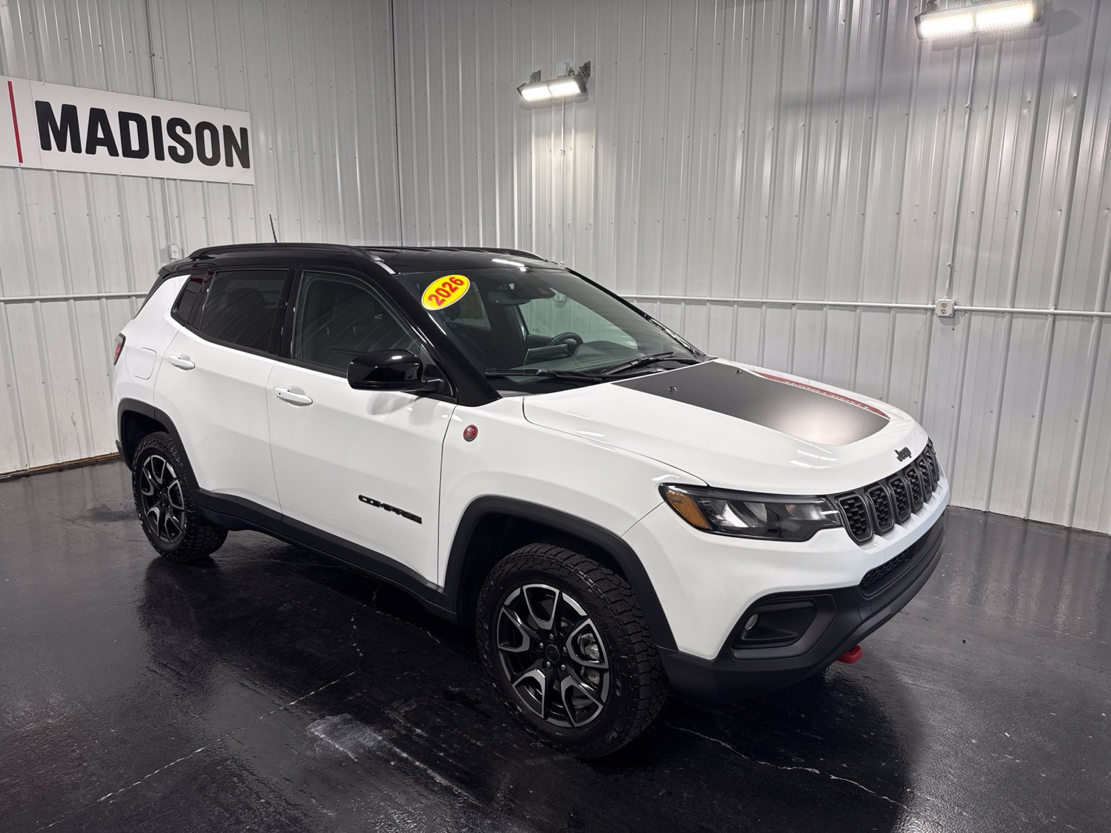 Used 2026 Jeep Compass Trailhawk AWD/4WD image 6