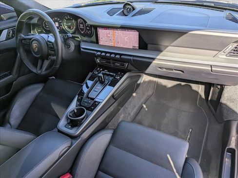 Used 2020 Porsche 911 Carrera S image 22
