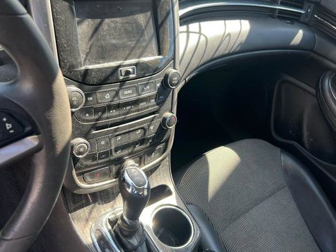 Used 2015 Chevrolet Malibu LT image 11