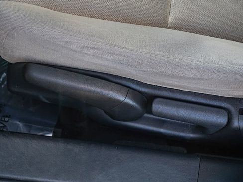 Used 2013 Honda Accord LX image 28