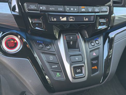 Used 2022 Honda Odyssey Elite image 23