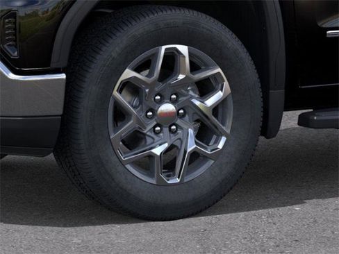 New 2026 GMC Sierra 1500 SLE w/ Preferred Package image 9