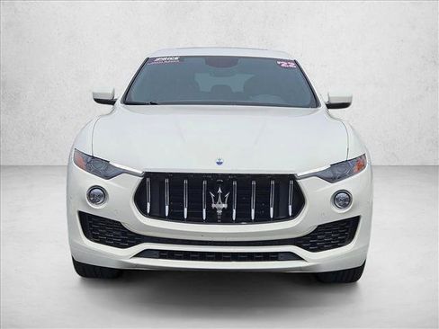Used 2022 Maserati Levante GT AWD/4WD image 2