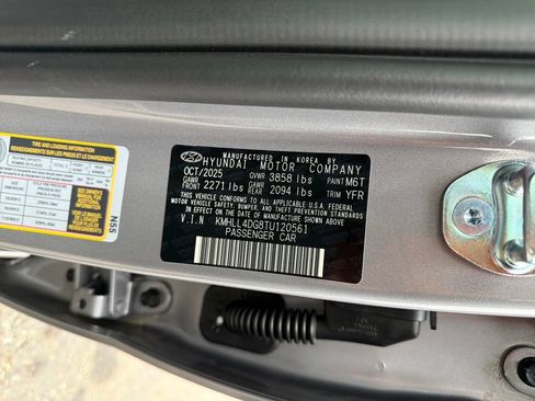 Used 2026 Hyundai Elantra SE w/ Cargo Package FWD image 28