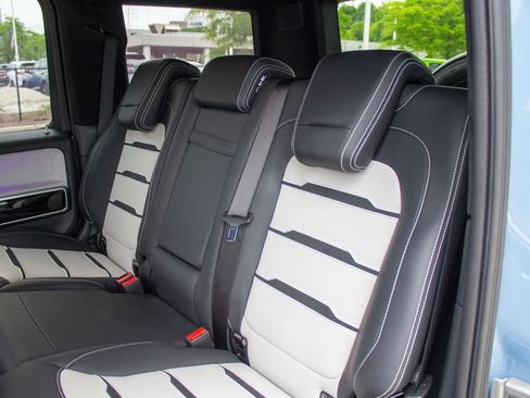 Used 2024 Mercedes-Benz G 63 AMG 4MATIC w/ Manufactur Interior Package image 22