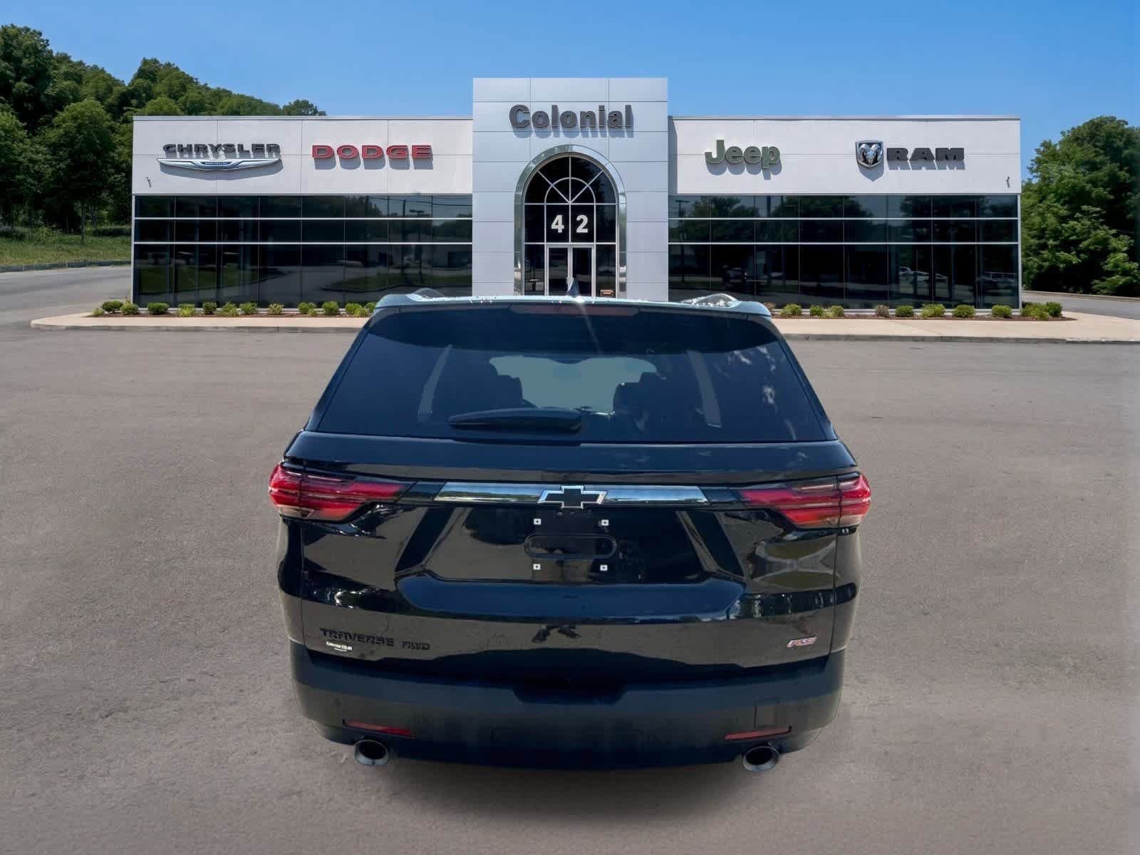 Used 2023 Chevrolet Traverse RS AWD/4WD image 4