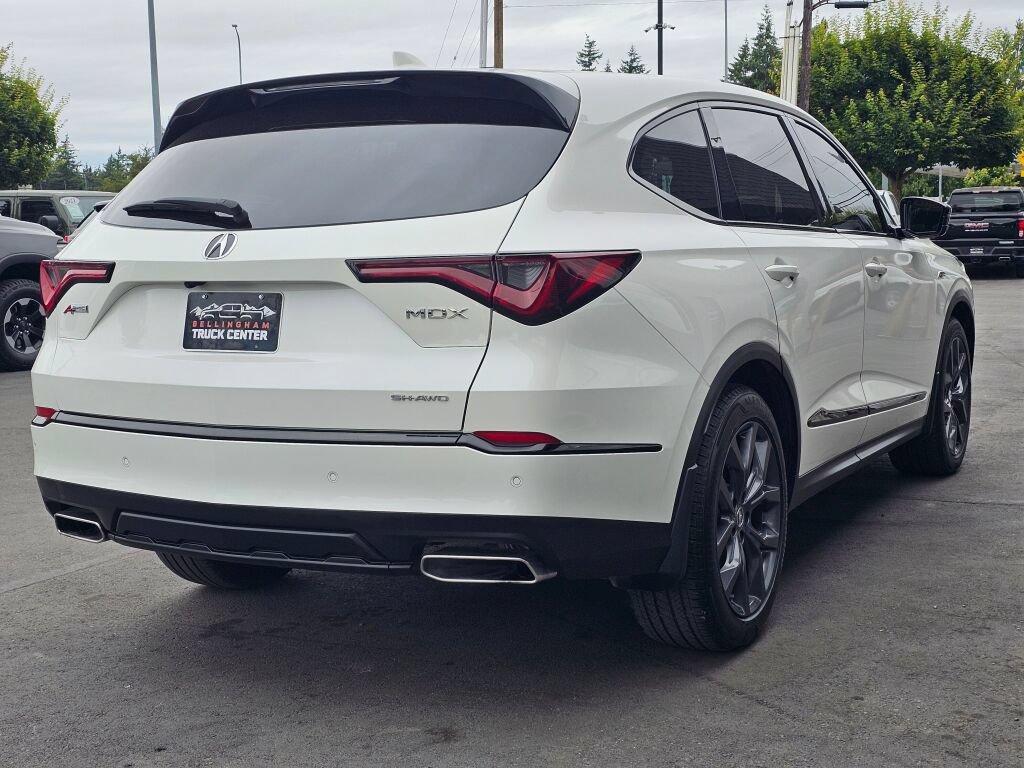 Used 2023 Acura MDX A-Spec AWD/4WD image 5