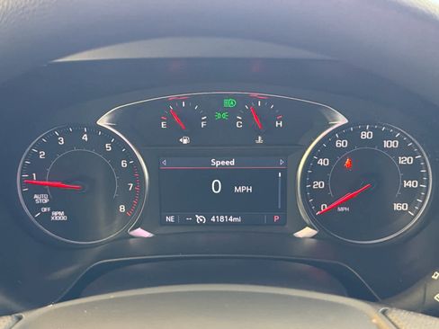 Used 2025 Chevrolet Blazer LT FWD image 39