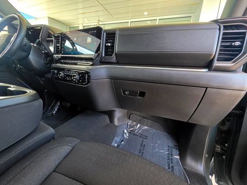 Used 2025 Chevrolet Silverado 1500 LT AWD/4WD image 59