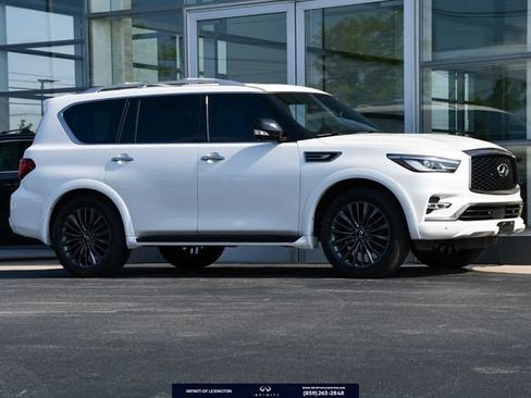 Used 2024 INFINITI QX80 Sensory AWD/4WD image 1