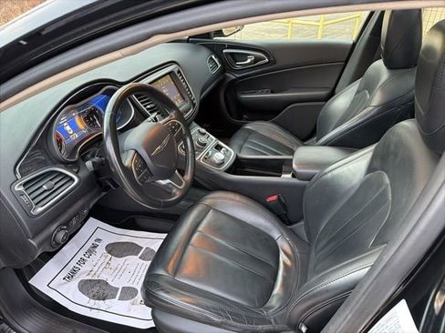 Used 2016 Chrysler 200 C w/ Sun & Sound Group image 9