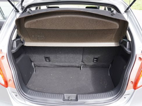 Used 2011 MAZDA MAZDA2 Sport image 12