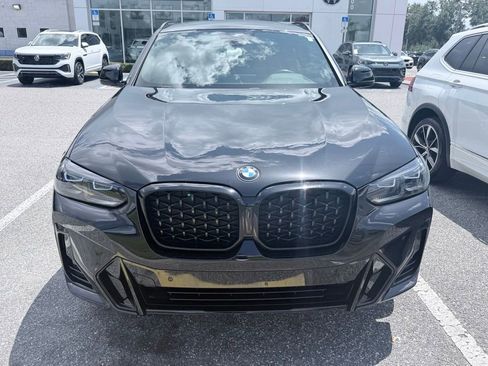 Used 2022 BMW X4 xDrive30i w/ M Sport Package AWD/4WD image 3