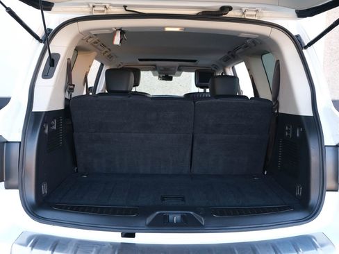 Used 2018 INFINITI QX80 4WD w/ Deluxe Technology Package image 27