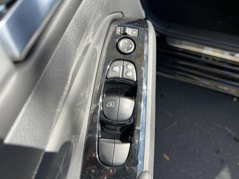 New 2025 Nissan Altima 2.5 SL image 11