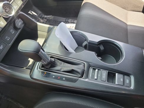 Certified 2025 Honda Civic Sport image 30