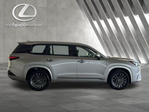 Certified 2025 Lexus TX 350 FWD w/ Convenience Package image 4