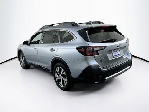 Used 2022 Subaru Outback Limited w/ Popular Package #2 AWD/4WD image 7