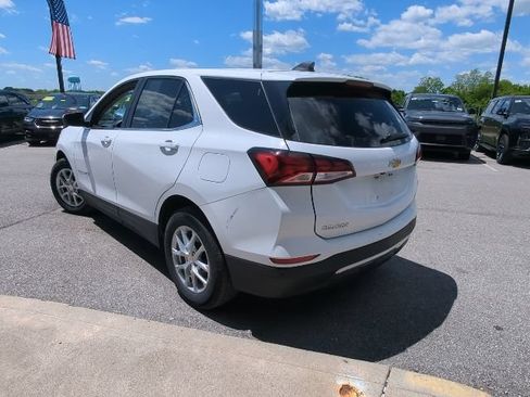 Used 2024 Chevrolet Equinox LT FWD image 29
