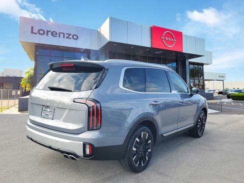 Used 2024 Kia Telluride SX AWD/4WD image 5