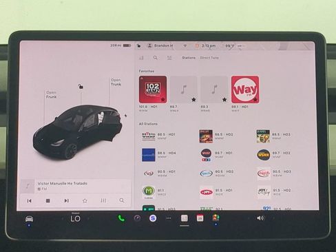 Used 2021 Tesla Model Y Long Range AWD/4WD image 21