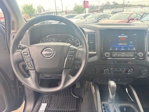 Certified 2024 Nissan Frontier SV w/ Technology Package image 23