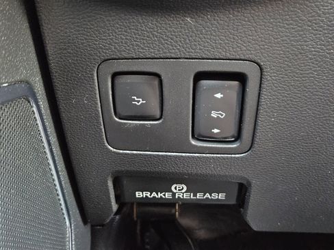 Used 2020 Ford F250 Lariat image 28