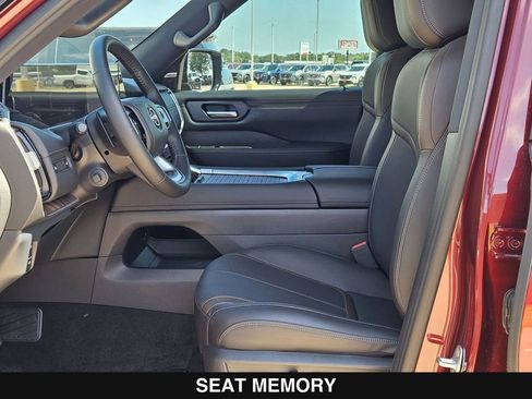 New 2026 Nissan Armada SL w/ Captain's Chari Seat Package AWD/4WD image 11