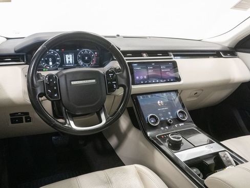 Used 2018 Land Rover Range Rover Velar S AWD/4WD image 7