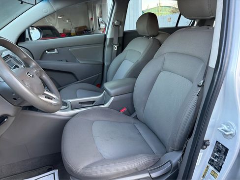 Used 2015 Kia Sportage LX image 11