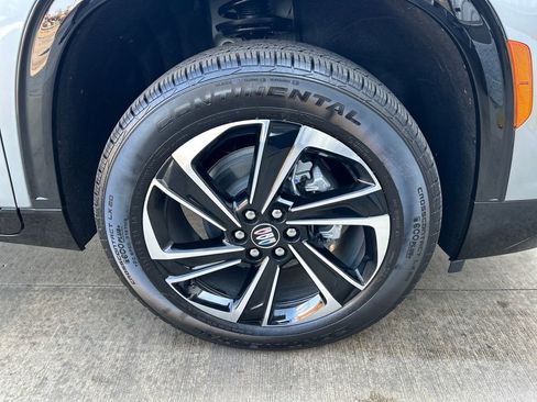 New 2026 Buick Enclave Sport Touring w/ LPO, Floor Liner Package image 32