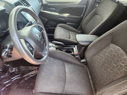 Used 2021 Mitsubishi Outlander Sport ES AWD/4WD image 4