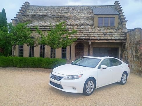 Used 2014 Lexus ES 350 FWD image 1
