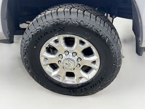 Used 2021 RAM 2500 Laramie AWD/4WD image 32