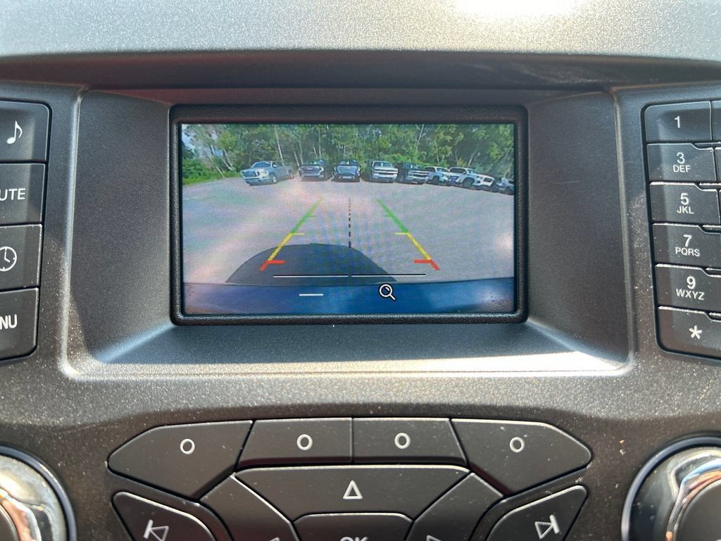 Used 2018 Ford Edge SE AWD/4WD image 30