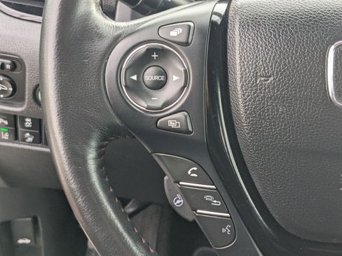 Used 2019 Honda Ridgeline Black Edition image 18