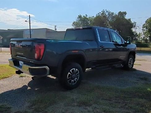 Certified 2023 GMC Sierra 2500 SLE w/ SLE Value Package; image 8