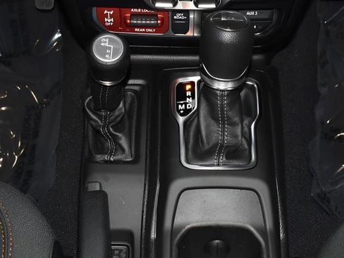 New 2026 Jeep Gladiator Mojave AWD/4WD image 15