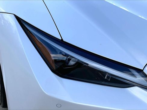 Used 2023 Lexus IS 300 w/ Comfort Package image 27