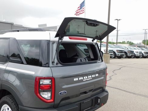 New 2024 Ford Bronco Sport Heritage w/ Heritage Convenience Package image 21