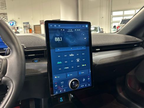 Used 2024 Ford Mustang Mach-E GT image 27