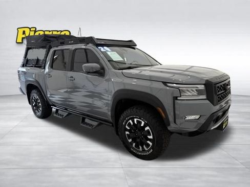 Used 2024 Nissan Frontier PRO-4X AWD/4WD image 7