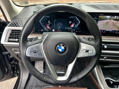 Used 2024 BMW X7 xDrive40i AWD/4WD image 21