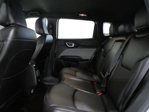 Used 2024 Jeep Compass Latitude AWD/4WD image 23
