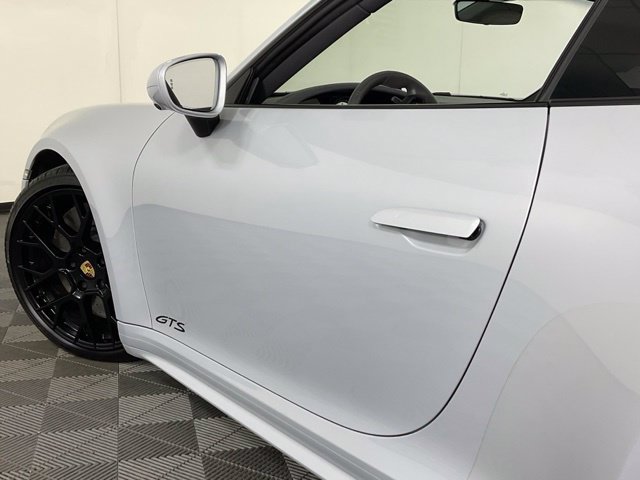 Used 2024 Porsche 911 Carrera GTS RWD image 33