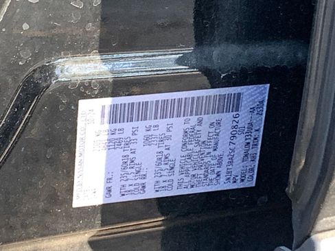 Used 2025 Nissan Rogue SV image 10