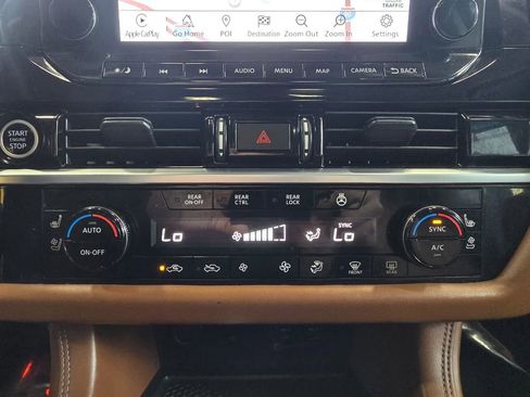 Used 2023 Nissan Pathfinder Platinum AWD/4WD image 29