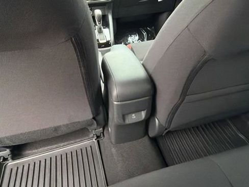 Used 2025 Nissan Versa SR w/ Trunk Package FWD image 20