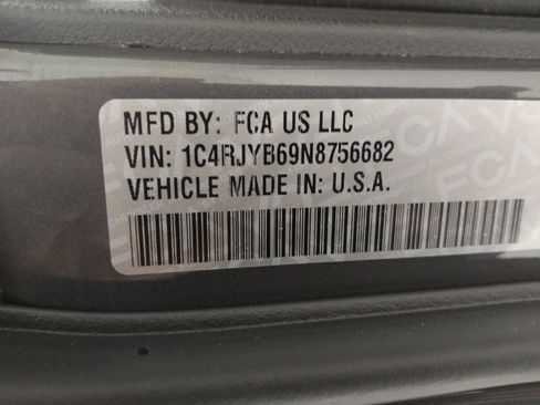 Used 2022 Jeep Grand Cherokee Limited 4xe w/ Luxury Tech Group II image 33