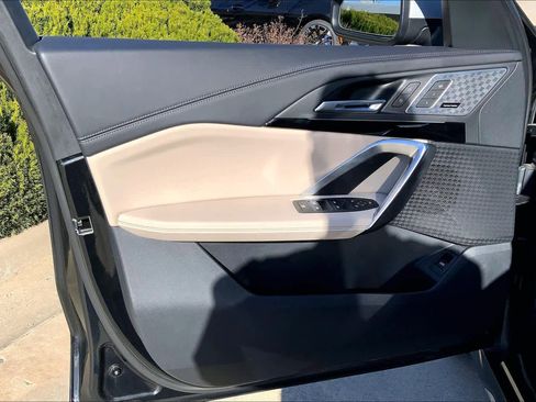 Used 2024 BMW X1 xDrive28i w/ Premium Package image 20